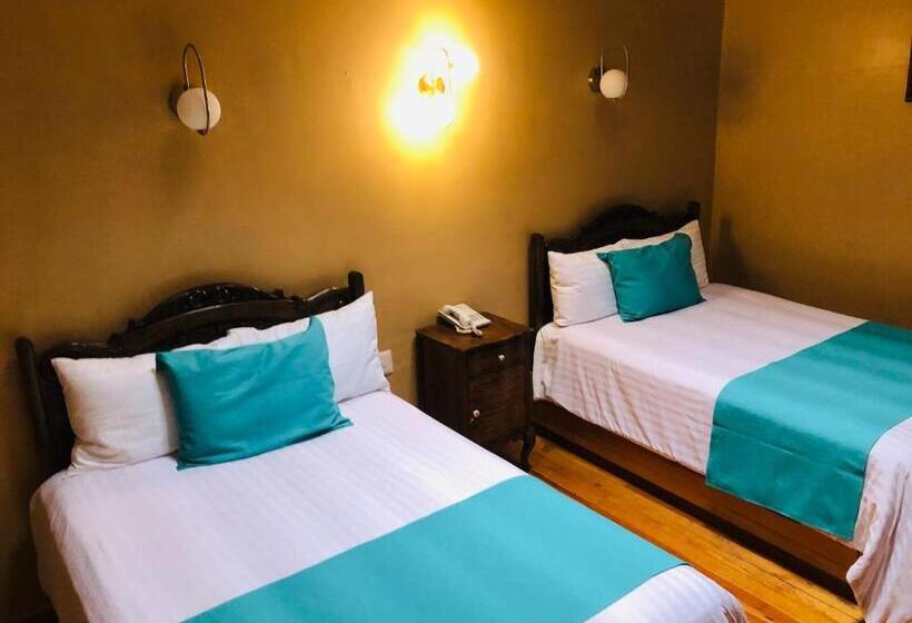 هتل Boutique Casa De Las Manrique