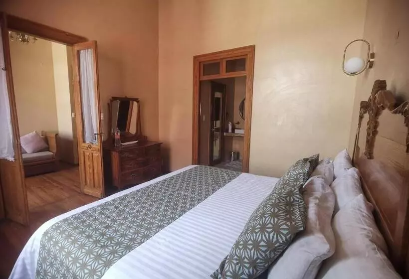 هتل Boutique Casa De Las Manrique