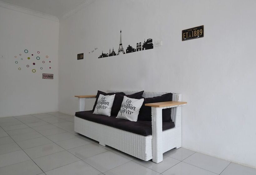 فندق Dewi Residence 1