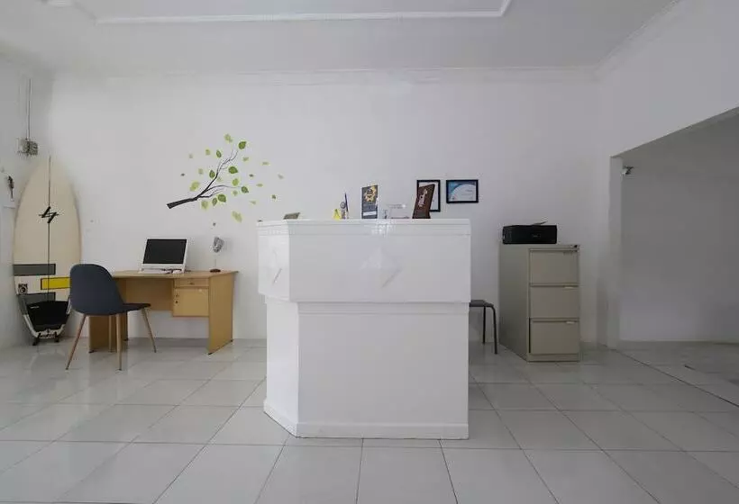 ホテル Dewi Residence 1