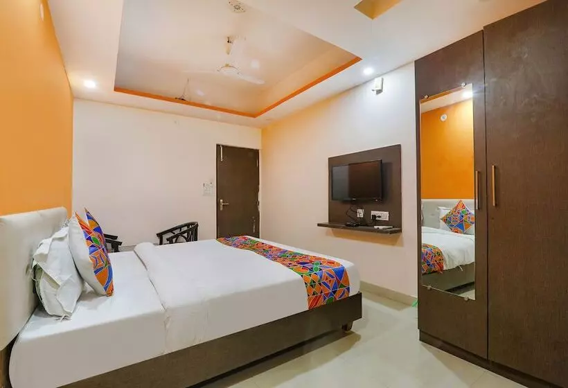 Fabhotel Vinayaka