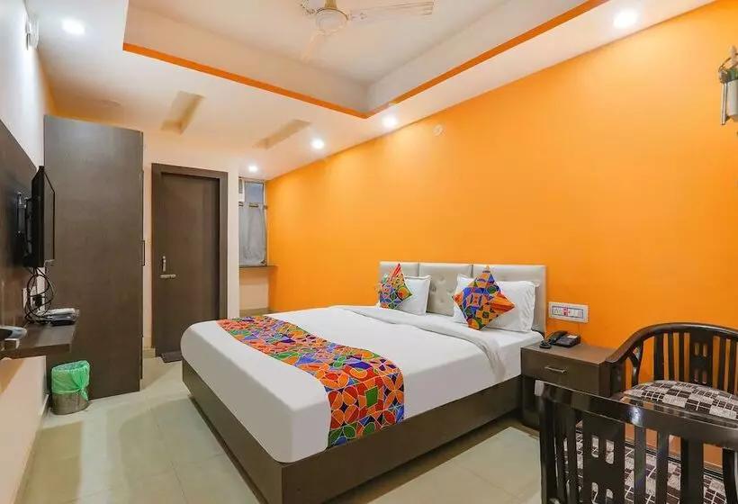 Fabhotel Vinayaka