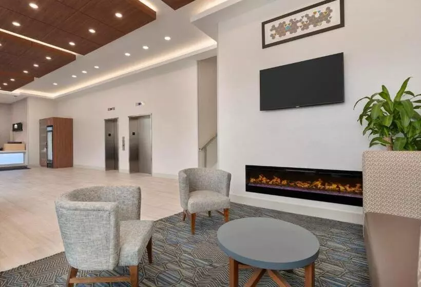 هتل Holiday Inn Express   Jamaica   Jfk Airtrain   Nyc, An Ihg