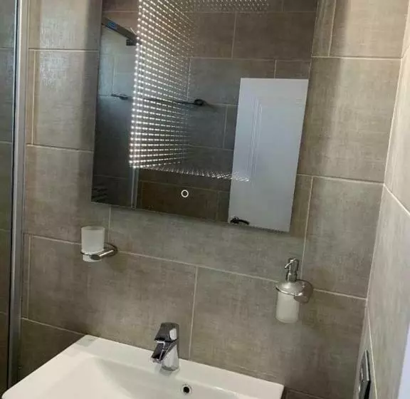 ペンション Negrea Events