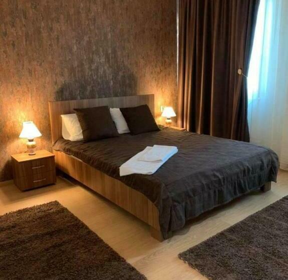 פנסיון Negrea Events