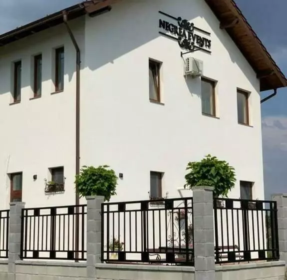 ペンション Negrea Events