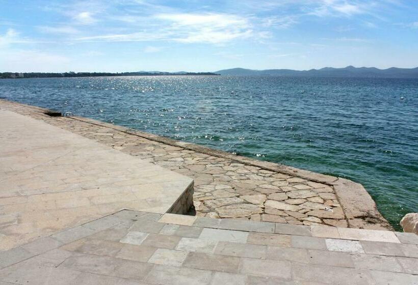 پانسیون Rooms By The Sea Zadar Diklo, Zadar 16023