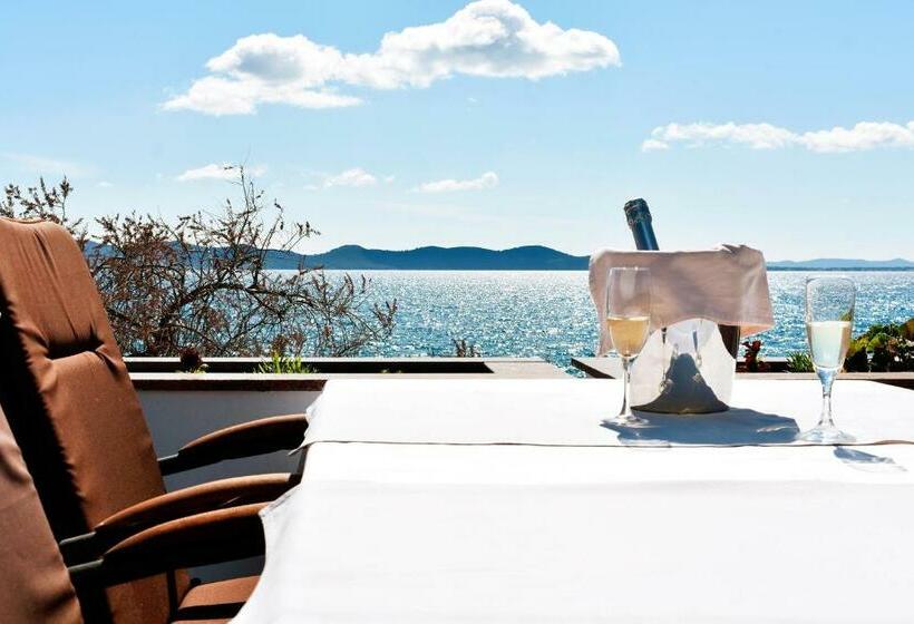 پانسیون Rooms By The Sea Zadar Diklo, Zadar 16023