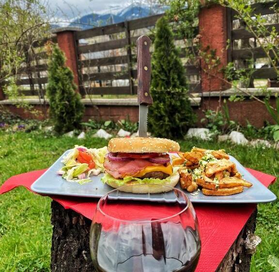 پانسیون Vila Sorina