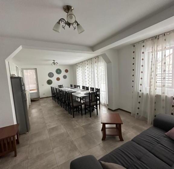 پانسیون Vila Sorina