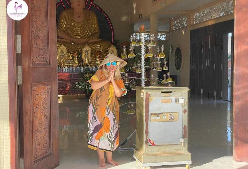 استراحتگاه Rooster Mekong Garden & Villas