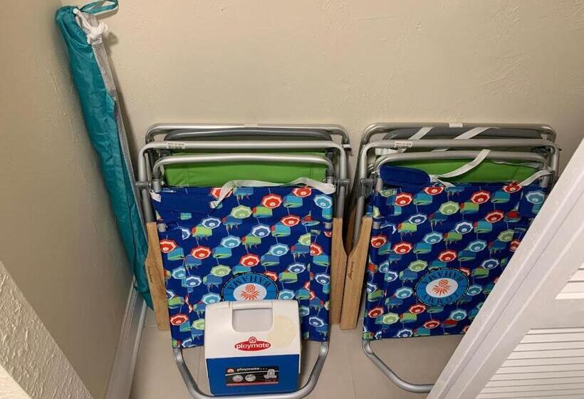 Beach Apartment At Condo