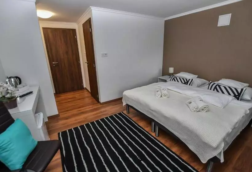 Aamiaismajoitus (B&B) é Vaskó Panzió Borpince