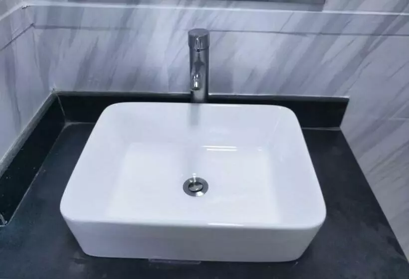 ホテル 7 Days Inn Haikou East Train Station North And South Fruit Market Fengxiang Road Branch