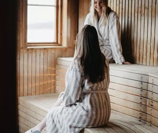 Hotelli Engsholms Slott   Adults Only