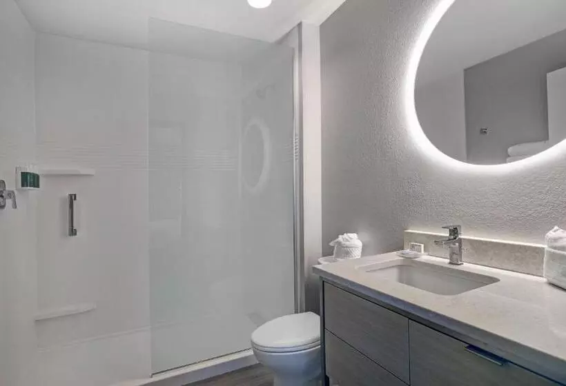 هتل Towneplace Suites By Marriott Phoenix Glendale Sports & Entertainment District