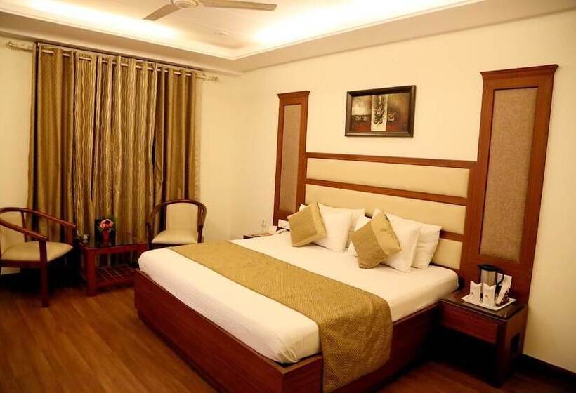 Jk Rooms 130 Hotel Paras