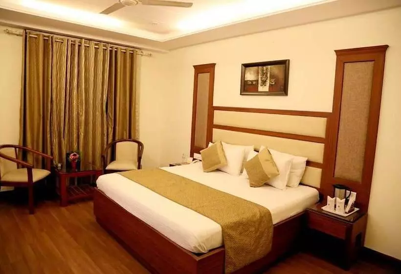 Jk Rooms 130 Hotel Paras