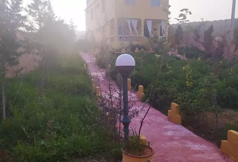 Majatalo Auberge Le Petit Jardin