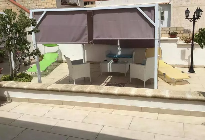 ペンション B&b Villa Tania