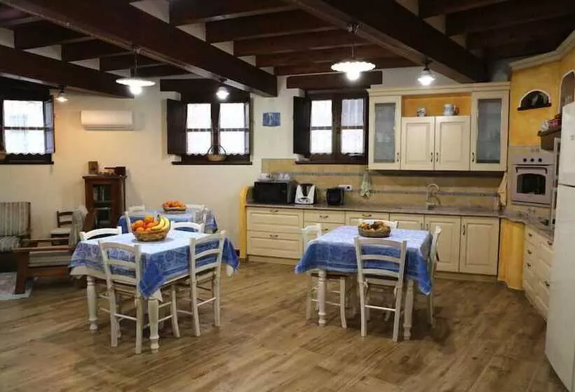 Majatalo L  Affittacamere Funtanedda