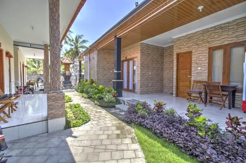 ペンション Nibugi Guest House