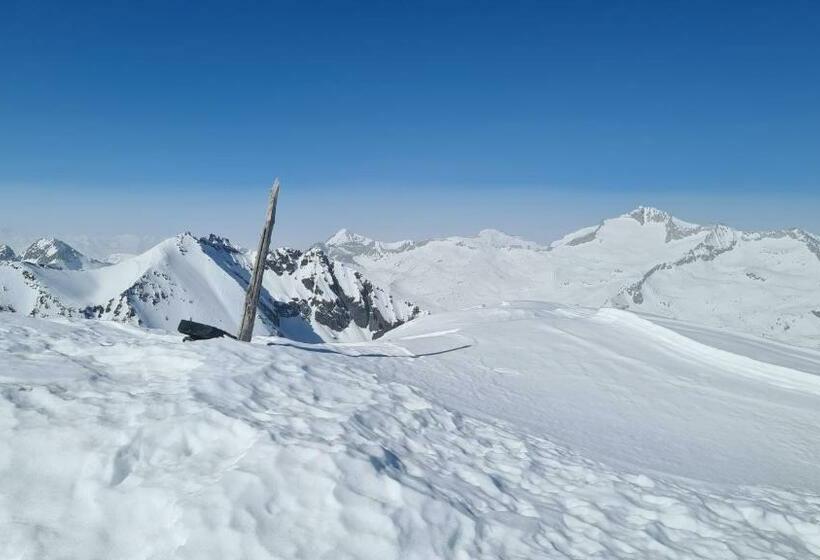 بنسيون Sportbauernhof   Gasthaus Hochalmblick