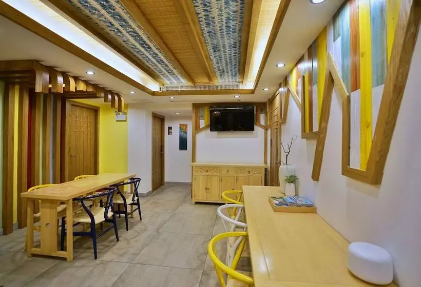 Majatalo Yuexijiang Boutique Holiday