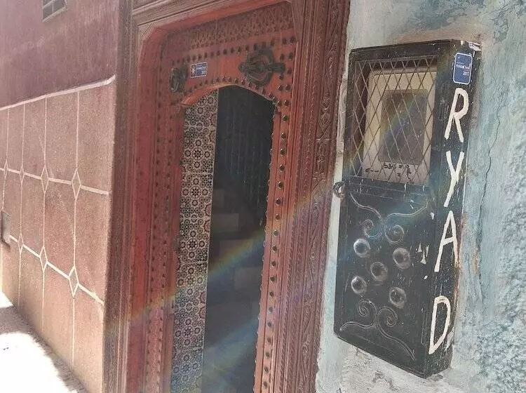 ریاض Ryad Bab Berdaine