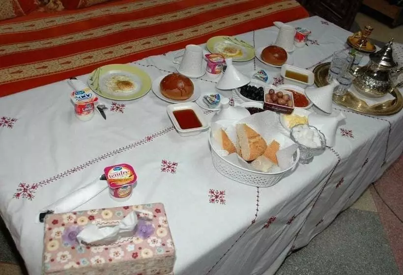 ریاض Ryad Bab Berdaine