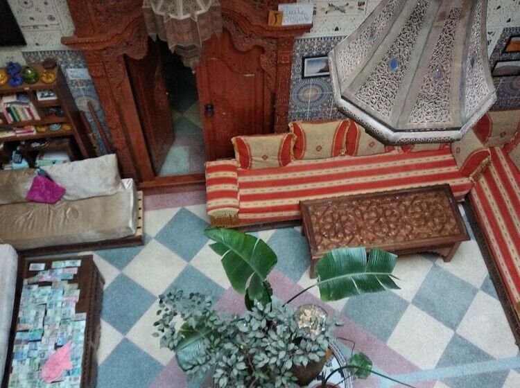 ریاض Ryad Bab Berdaine