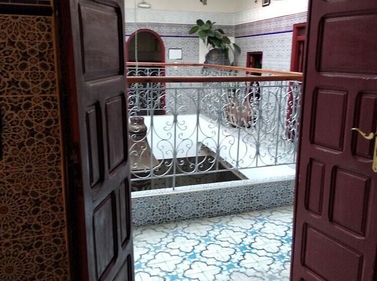 ریاض Ryad Bab Berdaine