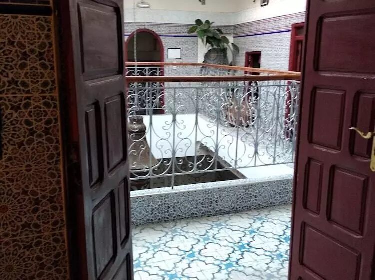 ریاض Ryad Bab Berdaine