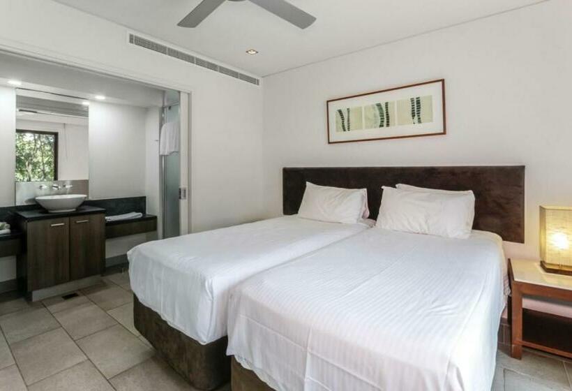 Sea Temple Palm Cove