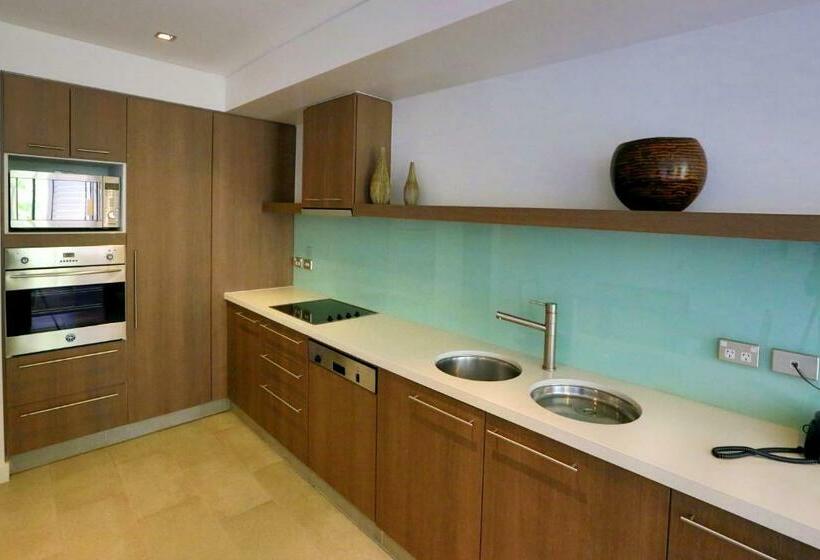 Sea Temple Palm Cove