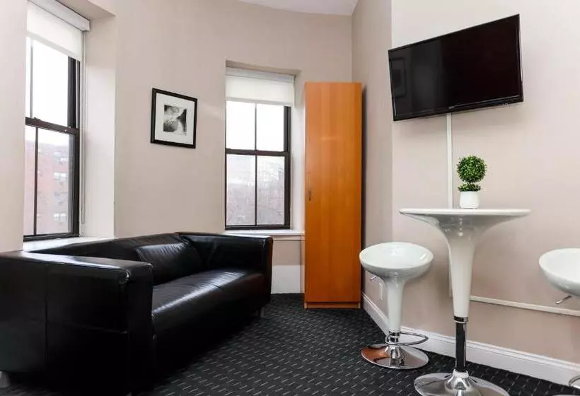 Stylish Downtown Studio In The Southend, C.ave #31