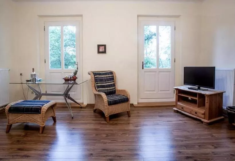 Waldsee Hotel Am Wirchensee