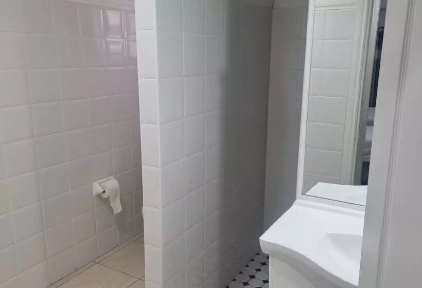 Retkeilymaja Forstay Motel