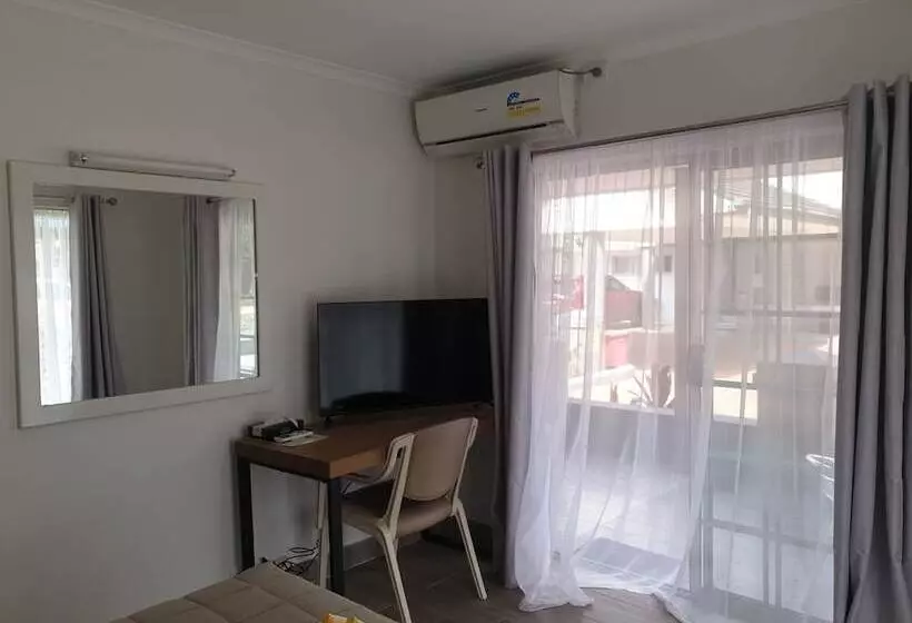 Retkeilymaja Forstay Motel