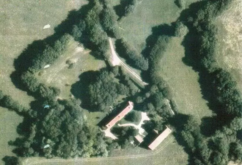 Aamiaismajoitus (B&B) Domaine De La Touche