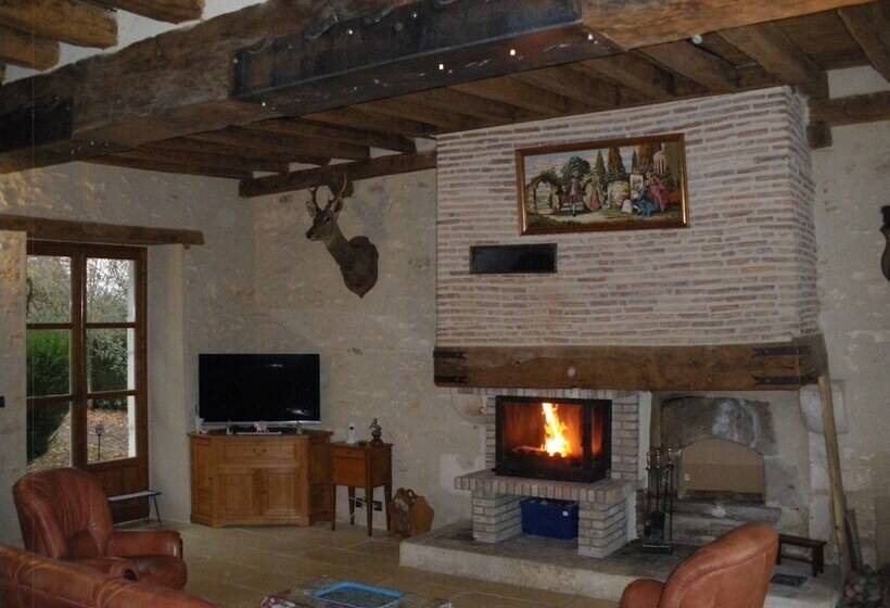 צימר Domaine De La Touche