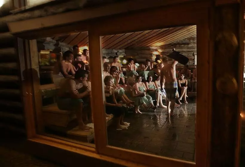 Björnforsens Turist & Konferenshotell, Nära Husum, örnsköldsvik