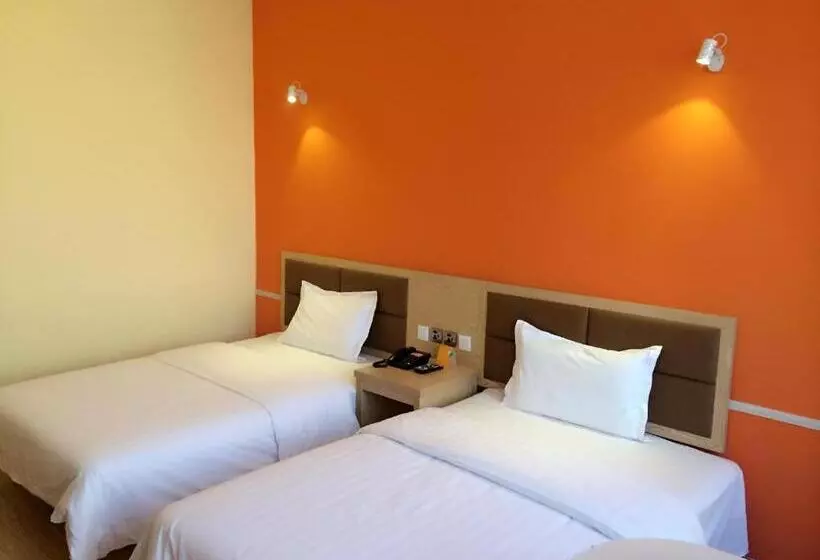 Hotelli 7days Inn Harbin Railway Station Zhanqian Square