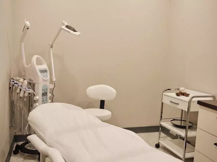 Hotelli Ambassador Spa & Beauty Airport Lounge