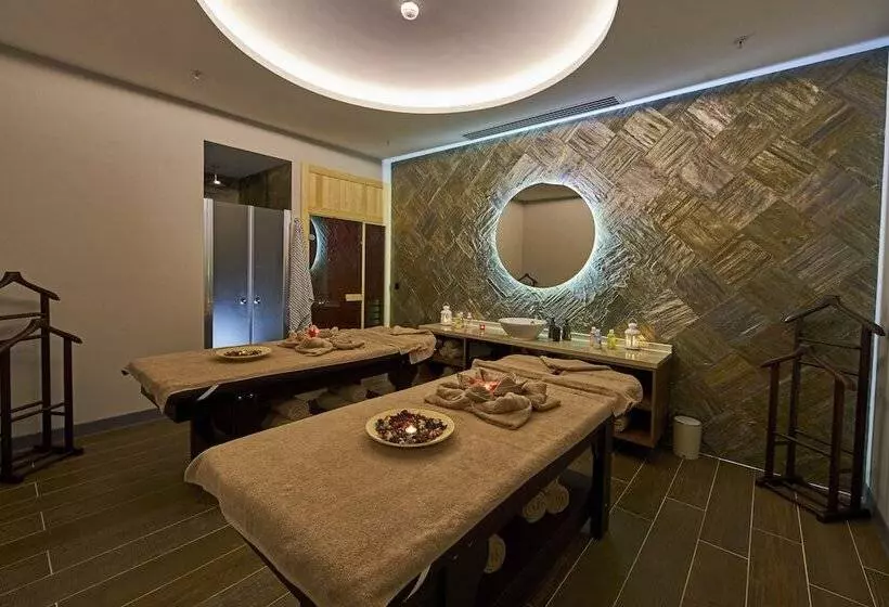 Hotelli Ambassador Spa & Beauty Airport Lounge