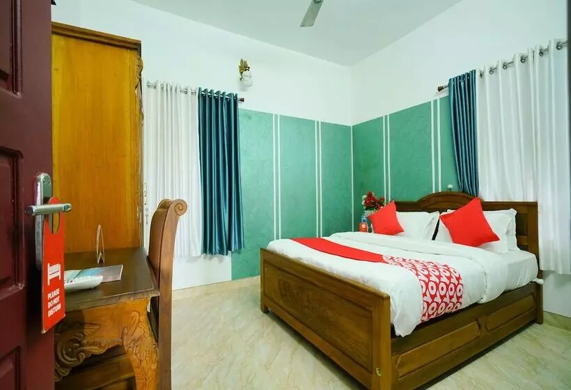 Hotelli Oyo 16166 Linten Holiday Resort