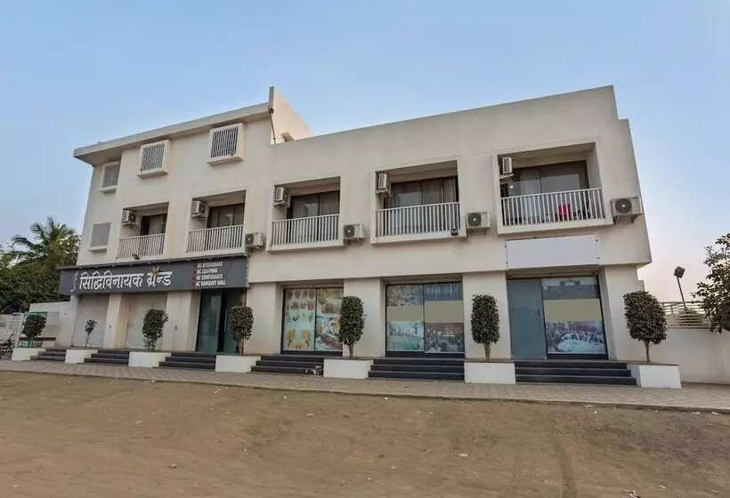 Hotelli O Siddhivinayak Grand