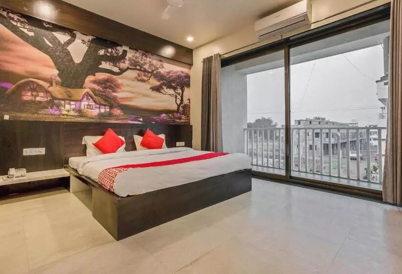 Hotelli O Siddhivinayak Grand