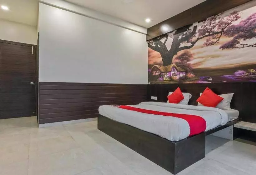 Hotelli O Siddhivinayak Grand