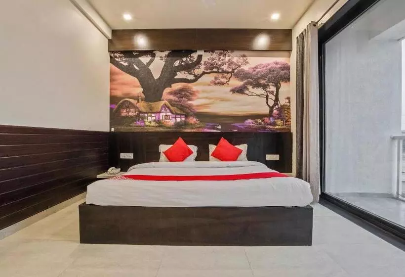 Hotelli O Siddhivinayak Grand